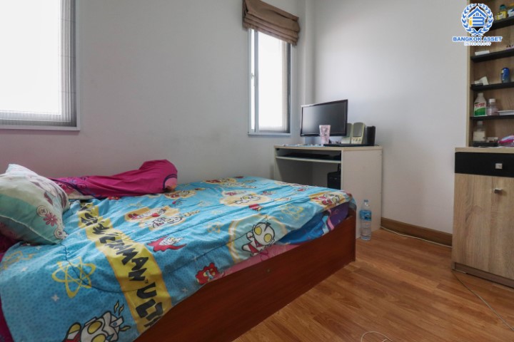 *****บ้านเดี่ยวมือสองนนทบุรี ม.สิริกานต์3 บางใหญ่-กาญจนาฯ (ซ.วัดลาดปลาดุก) ที่สุดของความพิเศษ! กับบ้านหลังใหญ่ ตกแต่งพร้อมอยู่ เนื้อที่ 53.6 ตร.ว. ฟังก์ชัน 3 นอน 3 น้ำ จอดรถได้ 2 คัน ตัวบ้านโปร่ง กว้างขวางทั้งภายในและภายนอก บนทำเลเดินทางสะดวก ใกล้เซ็นทรัลเวสต์เกต โรงเรียนสากลศึกษา และ MRT สายสีม่วง "สถานีคลองบางไผ่"